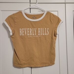 Hollister T-shirt
